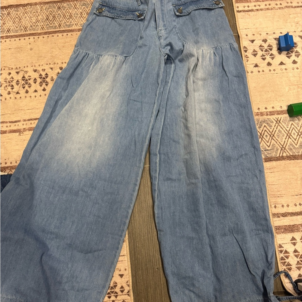 Wide-Leg Denim Pants